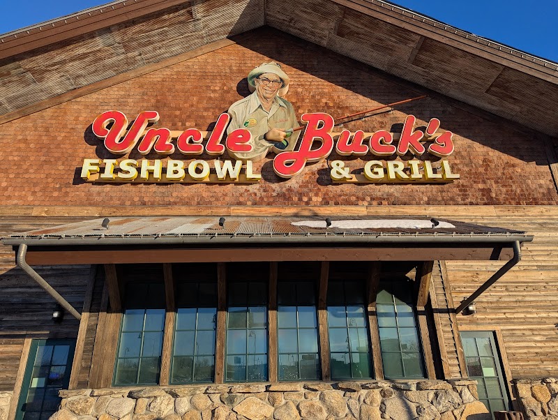 Uncle Buck's Fish Bowl and Grill photo 5