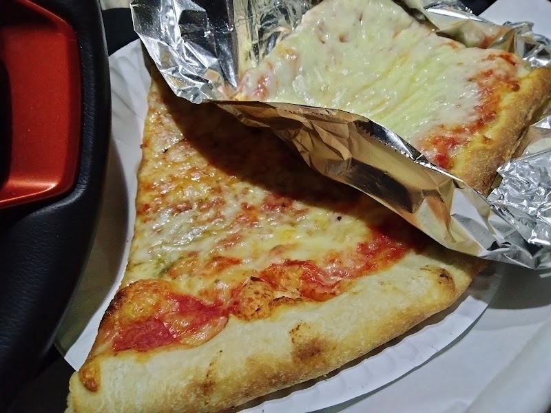 Uncle Joe's Famous Pizzeria photo 3