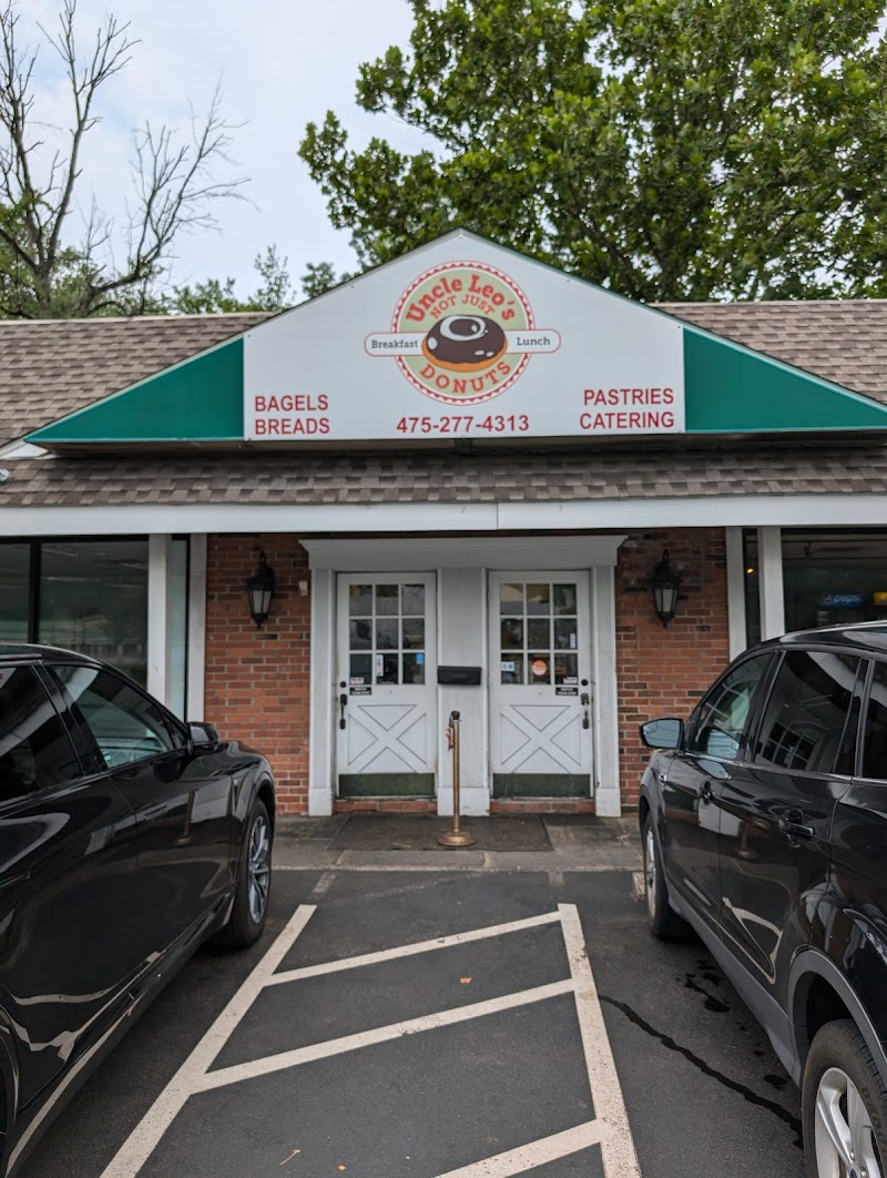 Uncle Leo's & Rosny Cafe In Wilton photo 3