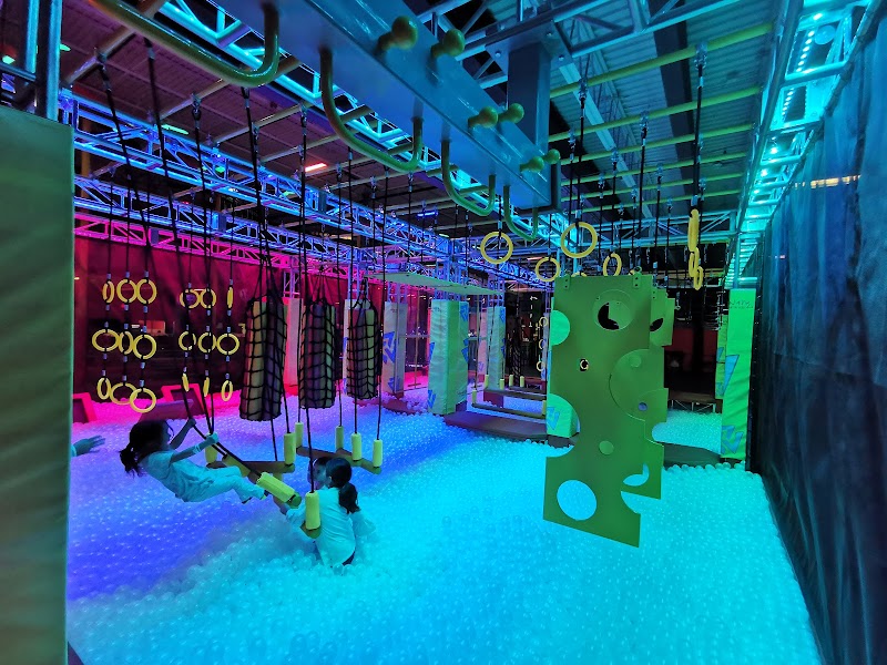 Urban Air Trampoline and Adventure Park photo 5