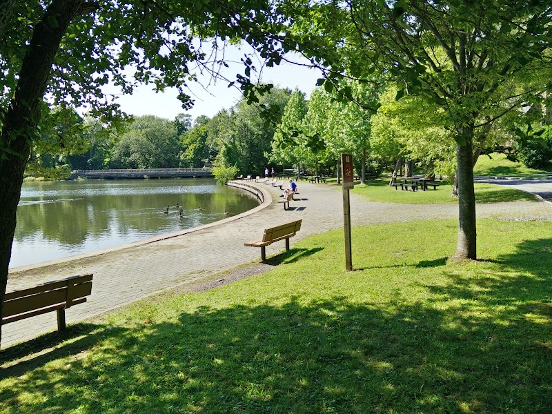 V.E Macy Park photo 2
