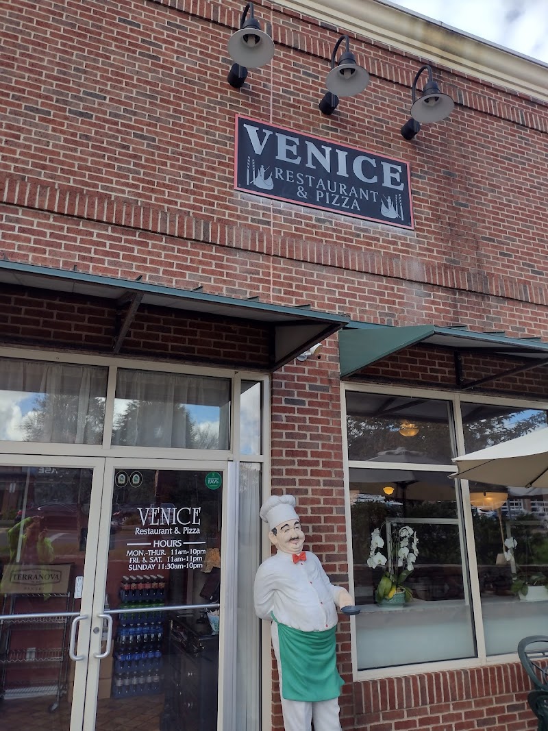 Venice Restaurant & Pizza photo 3