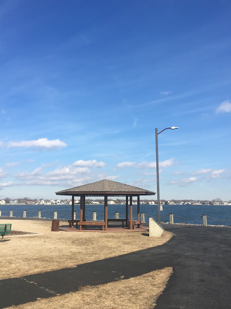 Veris park photo 3