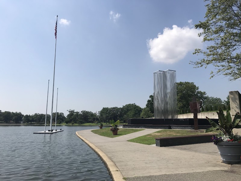 Veterans Memorial photo 4