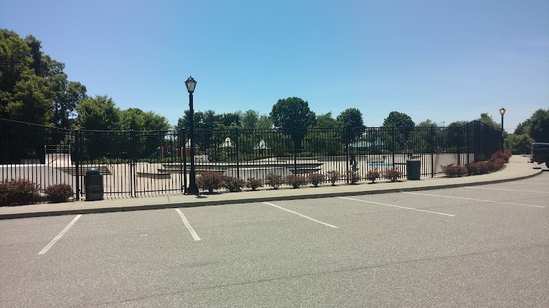 Veterans Park photo 5
