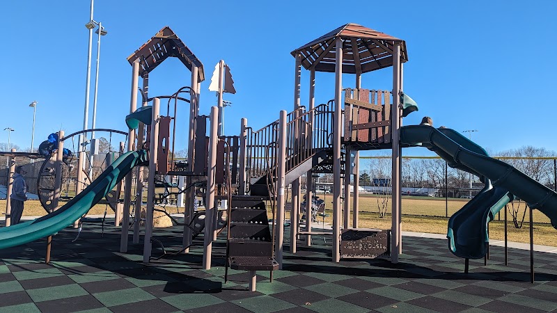 Veterans Park photo 3