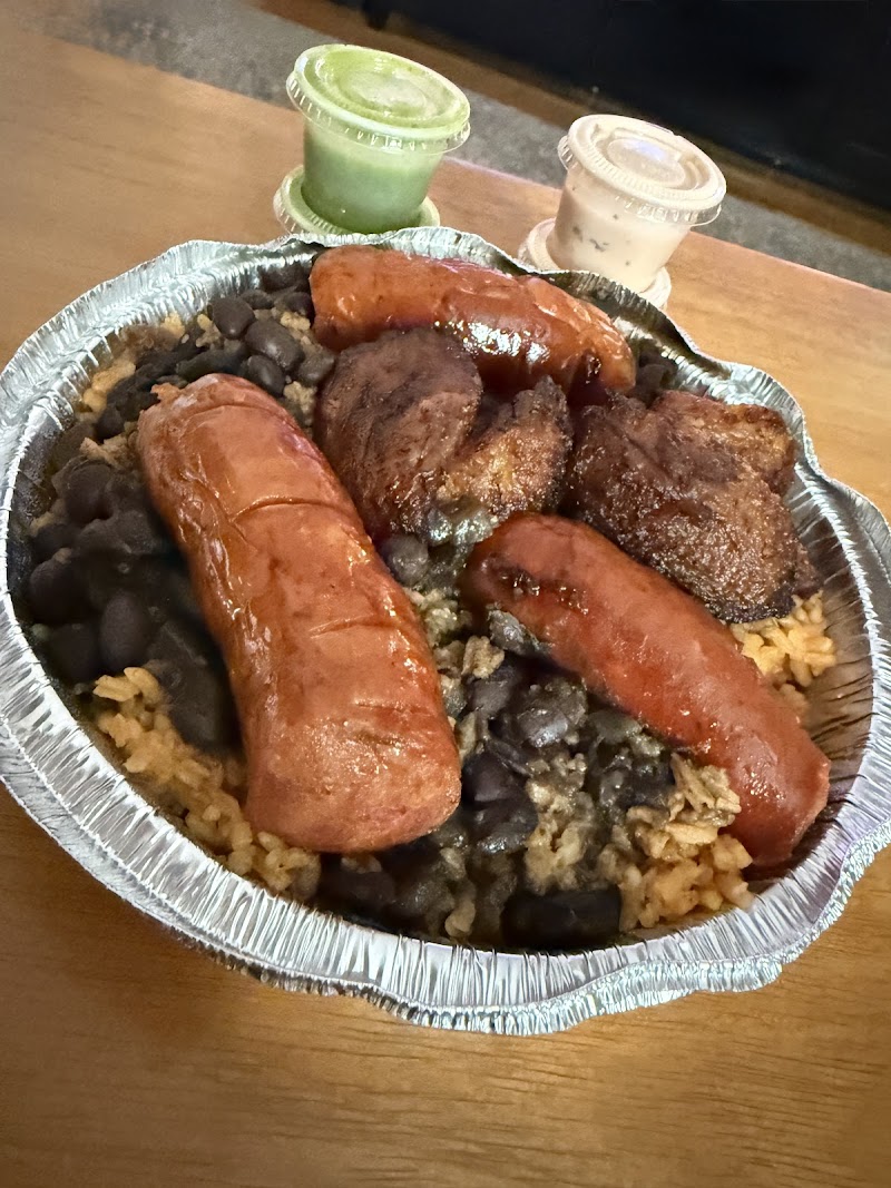 Vicky's Casa del Sabor photo 4
