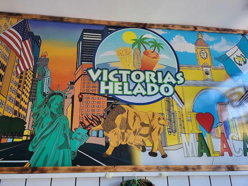 Victoriaโs Helado photo 3