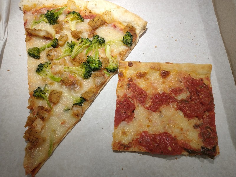 Villa Maria Pizzeria photo 1