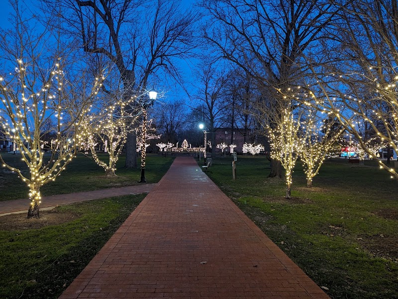 Village Green Park photo 2