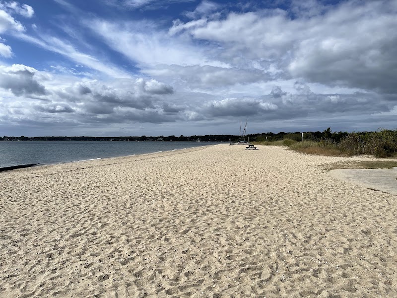 Wades Beach photo 4