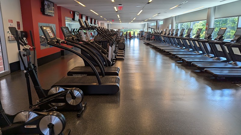 Walter J. Hawrys Campus Recreation Center photo 2