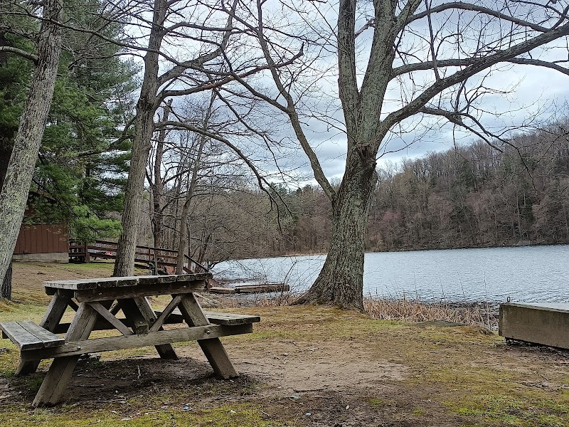 Wampus Pond Park photo 3