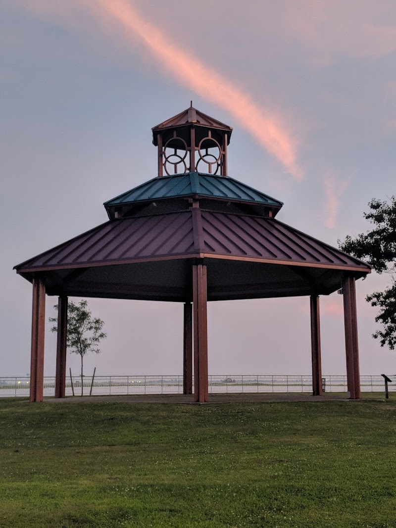 Waterfront Park photo 2