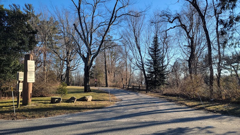 West Hills Small Dog Run photo 5
