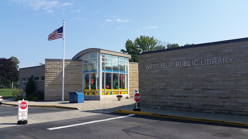 West Islip Public Library photo 5