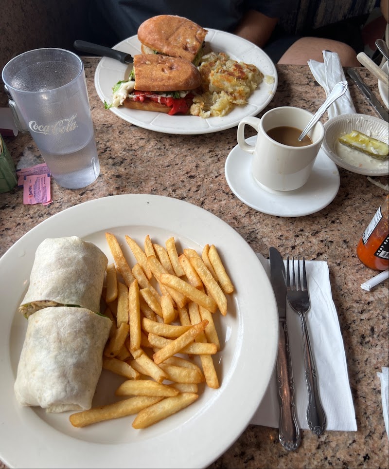Williston Townhouse Diner photo 3