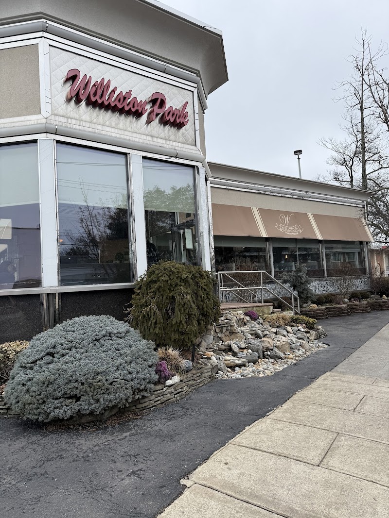 Williston Townhouse Diner photo 5