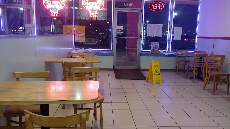Wing Wah photo 5