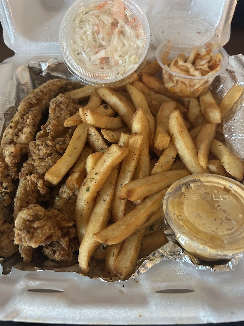 WM Burger Shack and Wings photo 3