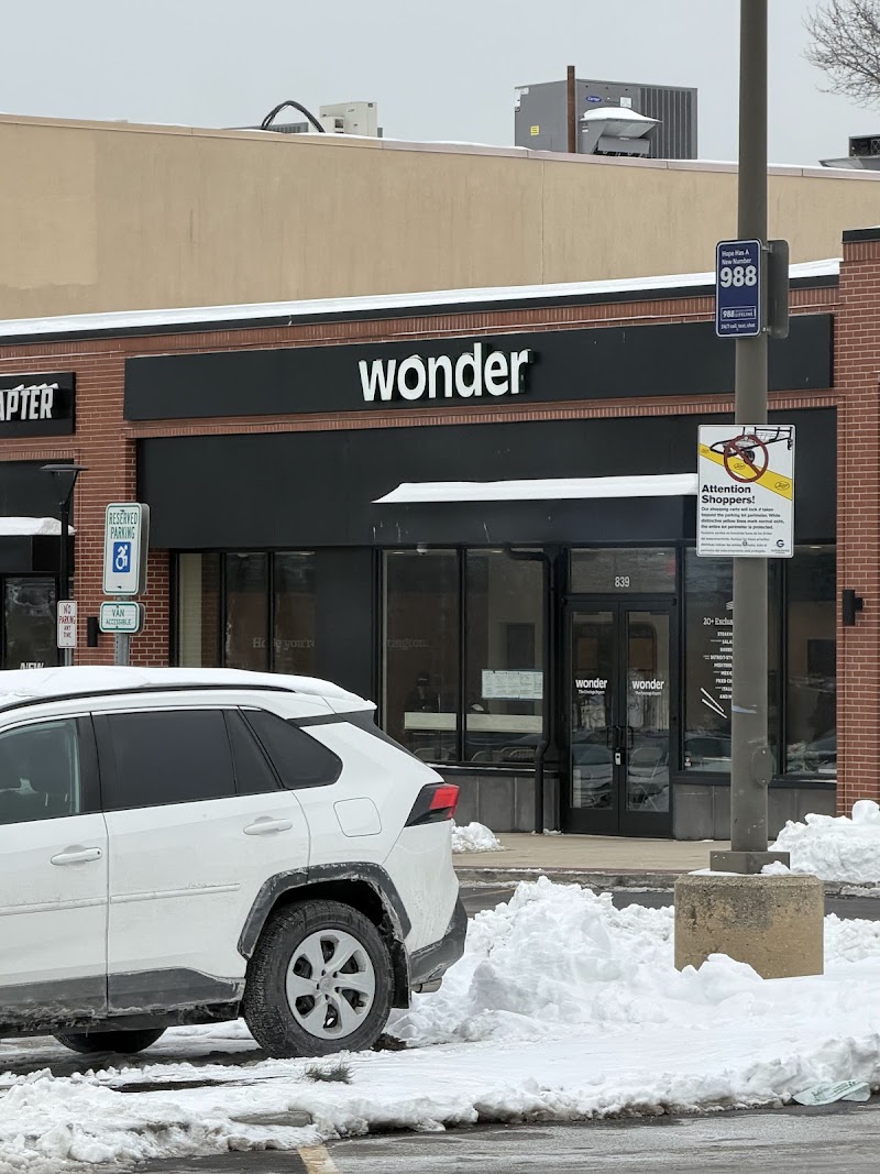 Wonder Huntington photo 1