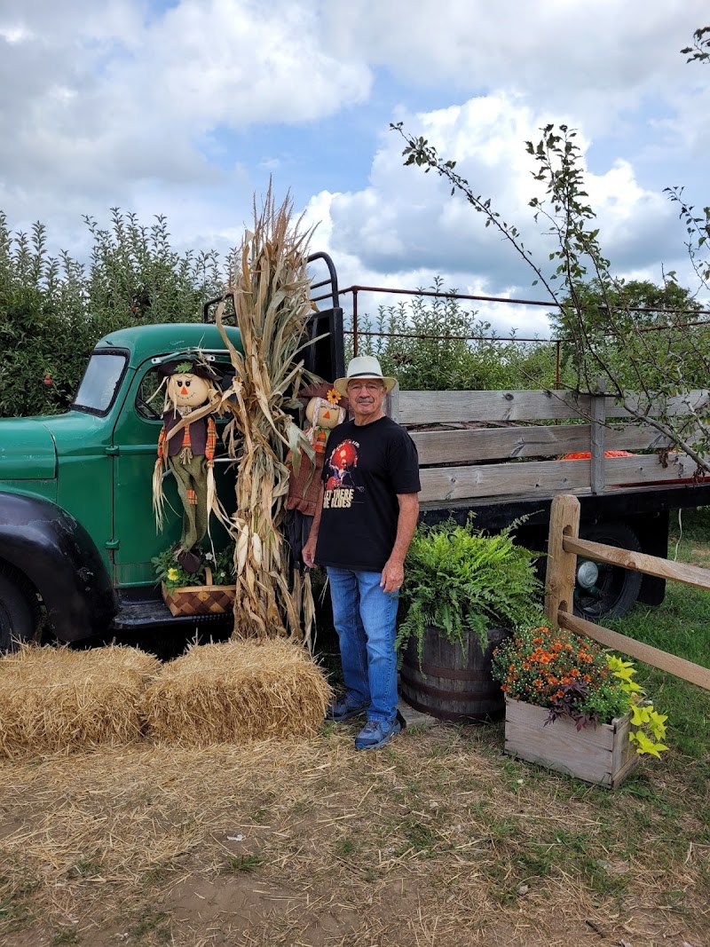 Woodside Orchards - Jamesport photo 4