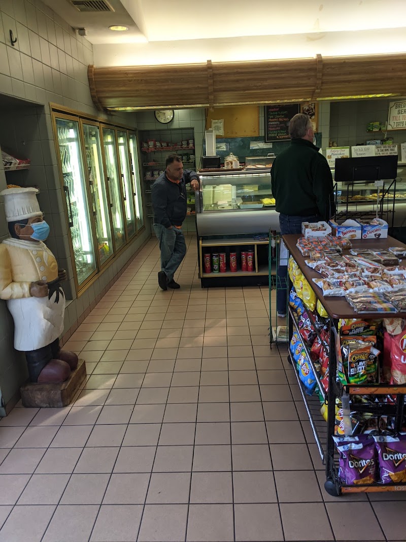 Wunderbar Deli photo 3