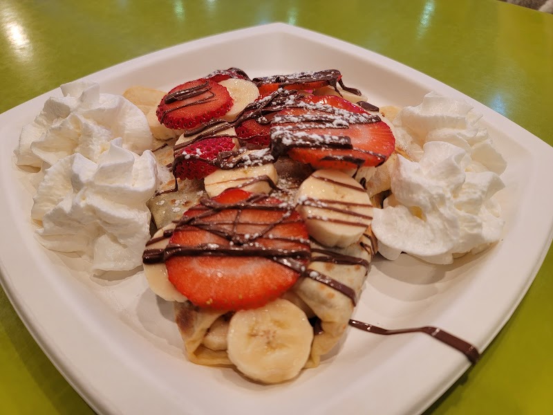 YOLO Yogurt & Desserts- Frozen Yogurt, Crepe, Gelato, Acai Bowls and more... photo 4