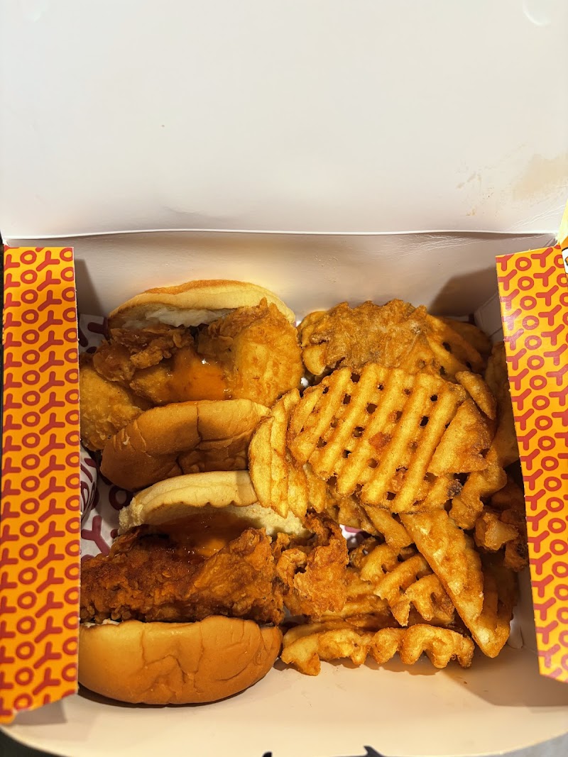 Yoyo Chicken photo 2